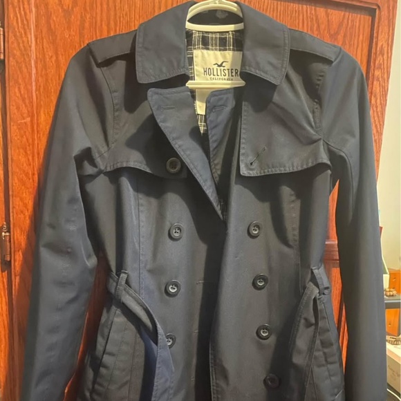 Hollister Trench Coat - Picture 1 of 3